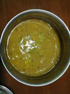 துவரம் பருப்பு மாங்காய் சாம்பார் (Thuvaram paruppu maankai sambar recipe in tamil) செய்முறை முக்கிய புகைப்படம்