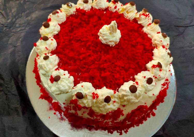 Recipe of Speedy Classic Red Velvet cake with whipped cream frosting