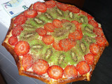 Hojaldre con crema pastelera, frutas y chocolate