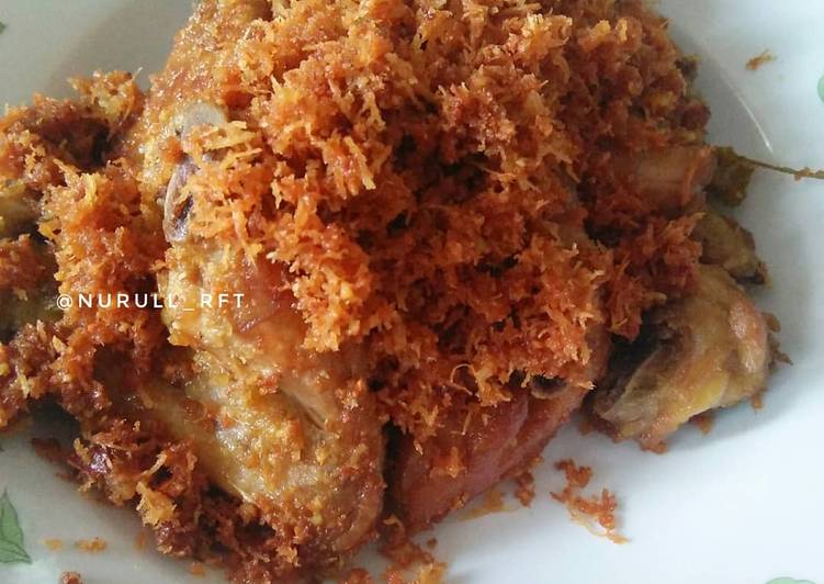 Resep Ayam  Serundeng menuramadhan oleh Nurul Faridah 