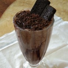 A picture of Bourbon Nutella Milkshake.
