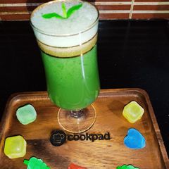 A picture of Cucumber 🥒 Lemonade Cooler.