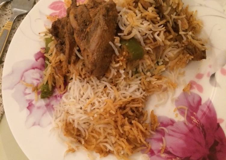 طريقة عمل ارز بصلصة الكاري