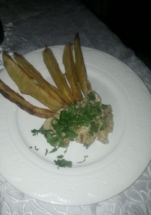 Una foto de Riñoncitos al vino blanco con papas cuña