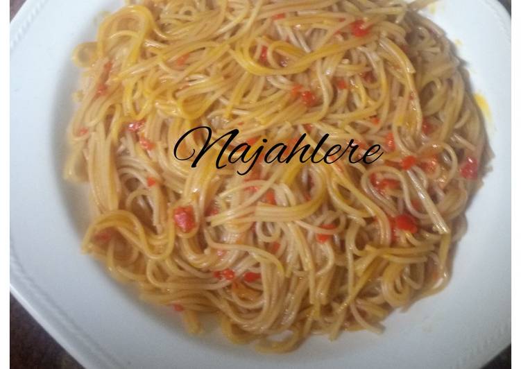 Palm oil jollof spaghetti
