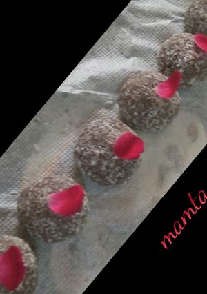 A picture of Banana laddu.