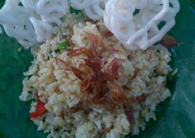 Nasi Goreng Putih Terasi