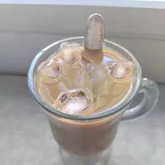 Una foto de Café helado (resubido)❄️☕