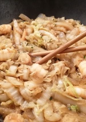 Une photo de Crevettes sautées au chou chinois 🐯🐉