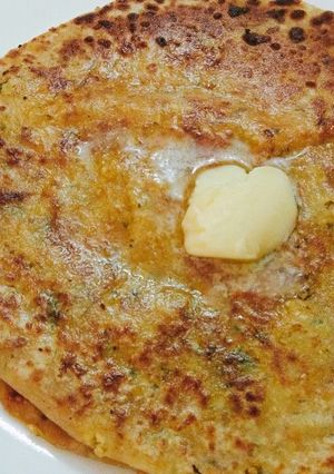 A picture of Stuffed Gobhi Paratha.