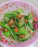 Sò lông xào mướp