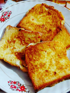 A picture of Bread toast.