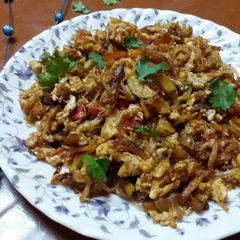 A picture of Egg and potato bhujia.