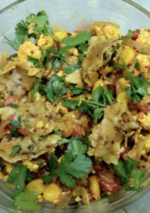 A picture of Paneer papad ki sabji.