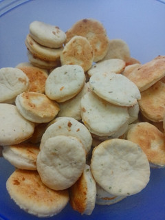 Una foto de Galletitas saladas saborizadas express