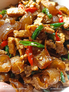 Foto resep Oseng kikil mix tempe Cabai hijau