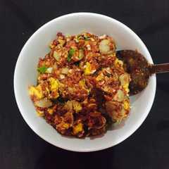 A picture of Kornet ala anak kost dengan rice cooker atau kompor bisa.