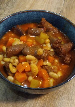 Une photo de Loubia bel merguez