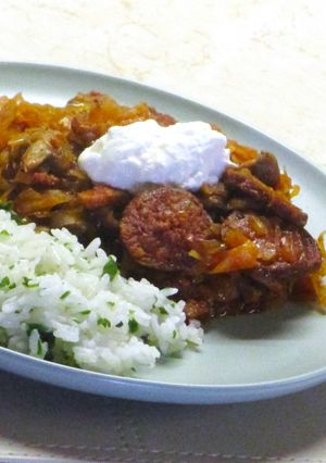 Gombás savanyú káposzta magyarosan recept fotója