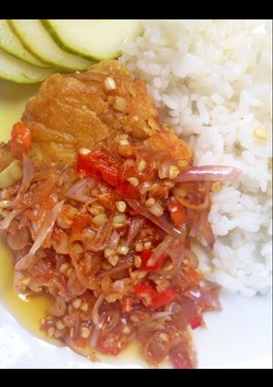 Foto resep Ayam tepung siram sambal matah setan
