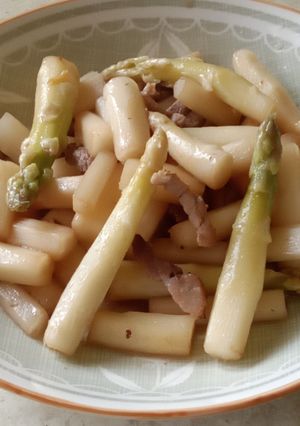 肉絲蘆筍-食在簡單 的食譜成品照片