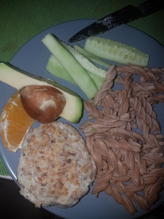 Una foto de BLW hamburguesas de patata