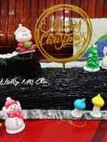 Yule Log Cake (Buttercream Roll)