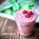 覆盆莓牛奶 / 簡單飲品