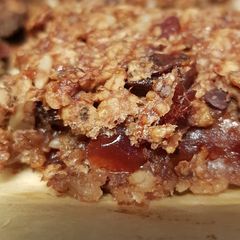 A picture of Cacao cranberry flapjack bites.