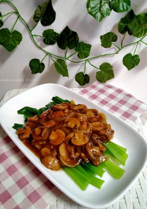 Foto resep Pakcoy Siram Jamur