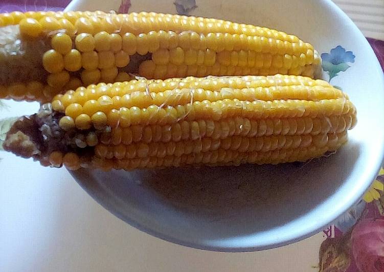 Simple Way to Make Homemade Boiled corn