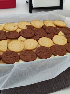 Una foto de Tarta de galletas, vainilla y chocolate