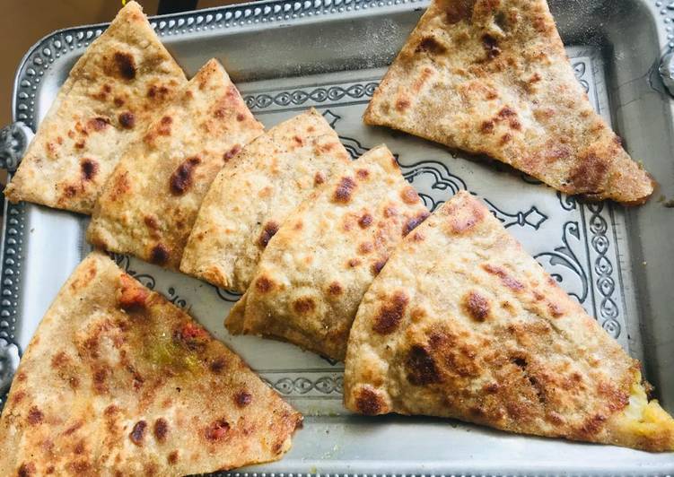 Steps to Prepare Homemade Aloo paratha