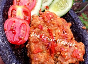 Foto resep Mie Kriuk Geprek