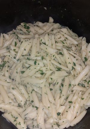 Una foto de Fideos con perejil