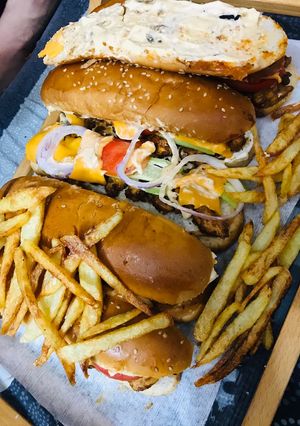 A picture of Burger.