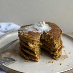 Una foto de Hot cakes de calabaza