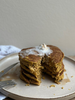 Una foto de Hot cakes de calabaza