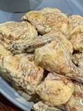 Frango assado com molho cremoso de limão