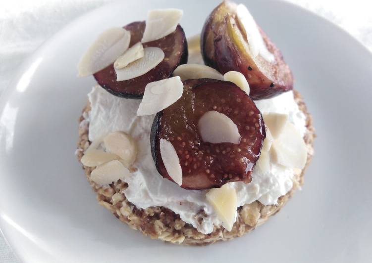 Recetta di Veloce Fake cheesecake &#34;fichissima&#34;