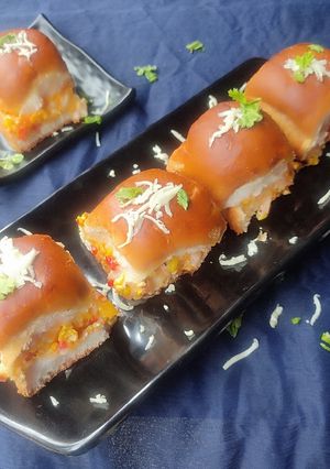 A picture of Cheese Vegetable Slider.