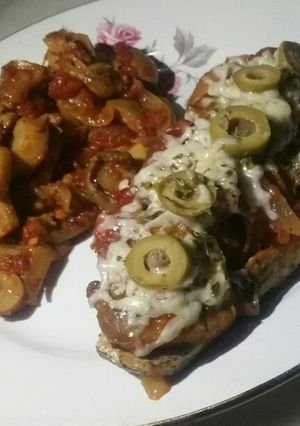 Una foto de Pechugas estilo pizza