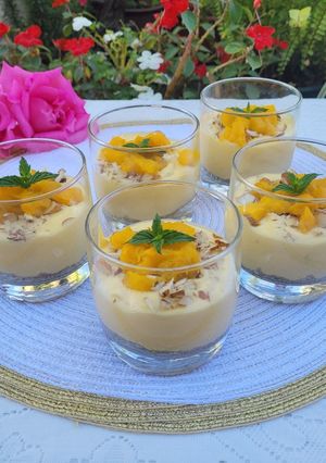 Una foto de Postres de mango