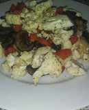 Ensalada de coliflor y hongos