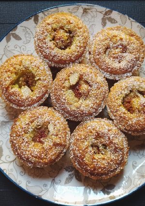 Foto di Crostatine frangipane con fichi