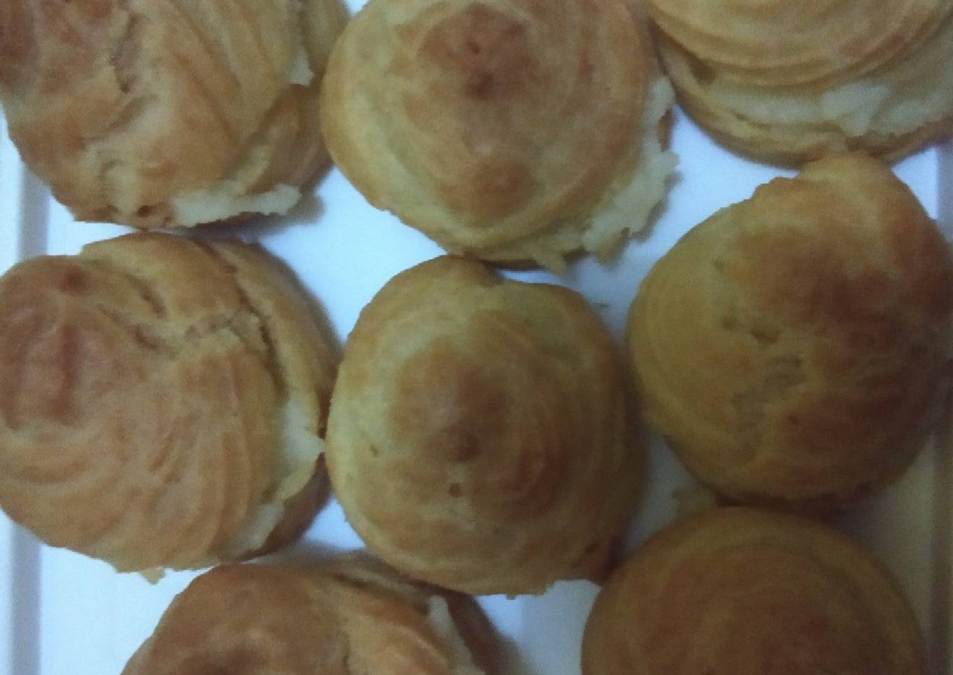Kue soes vla vanila keju
