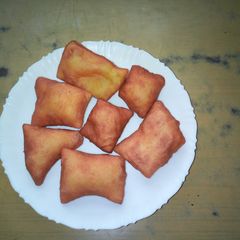 A picture of Mandazi.
