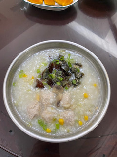 皮蛋肉丸粥 的食譜成品照片