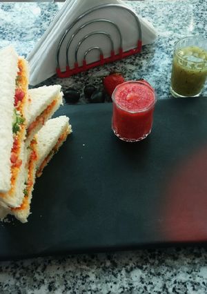 A picture of An energetic sandwich.