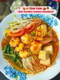 9. 🍅🐠🦐🥦 Tom Yum ala "bumbu instan bamboe" super simpel
